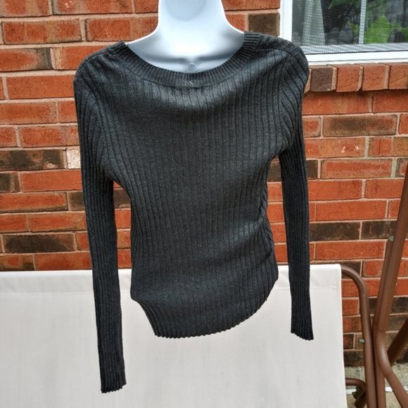 Philomena Petti Sweater Top Form Fitting Ribbed - Picture 4 of 5